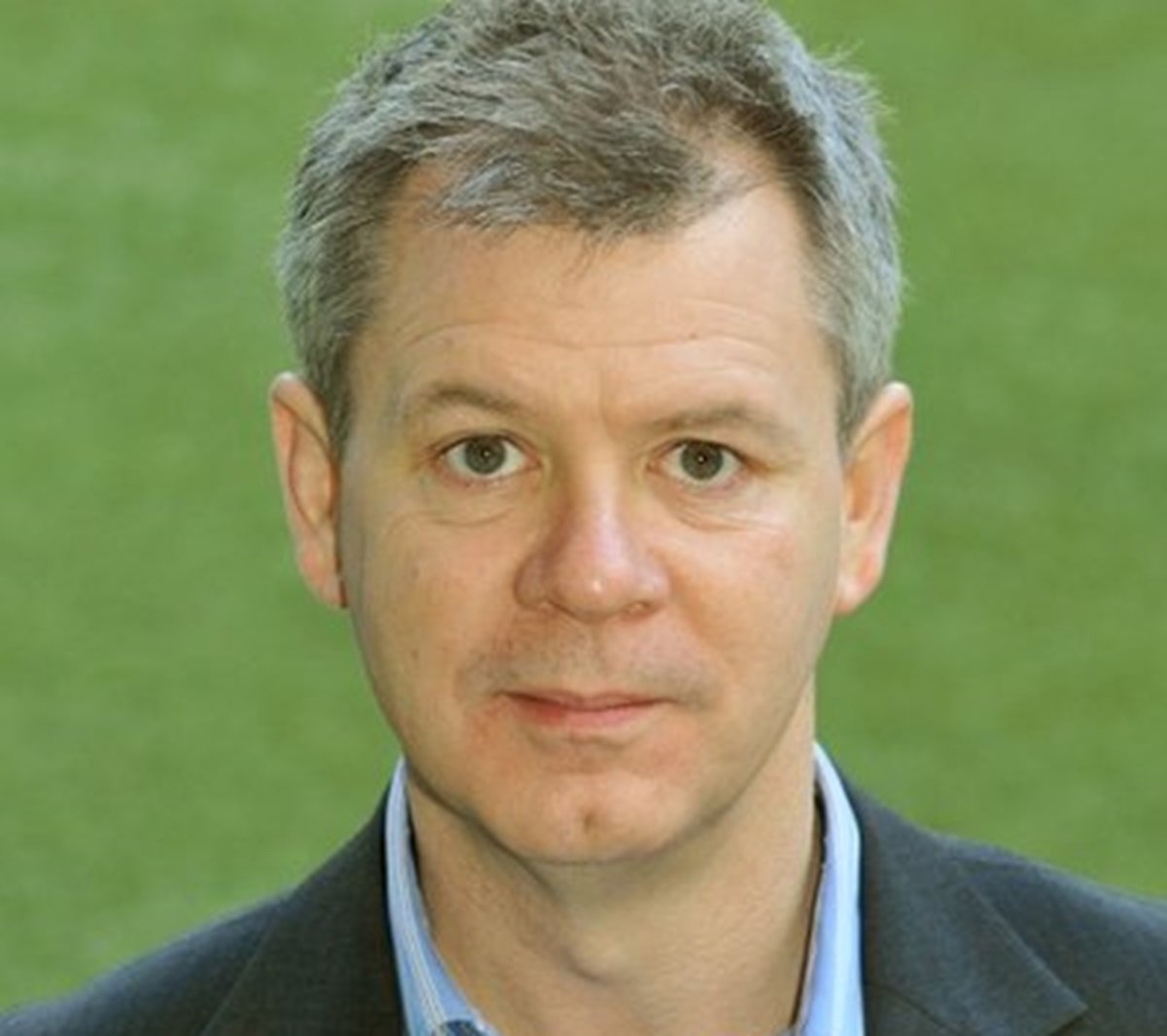 Simon Mills Journalist Wikipedia